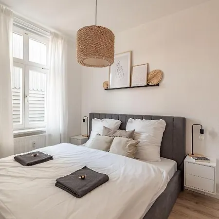 Apartment Exklusives Innenstadt - Parken - Smart-tv - Kaffeevollautomat